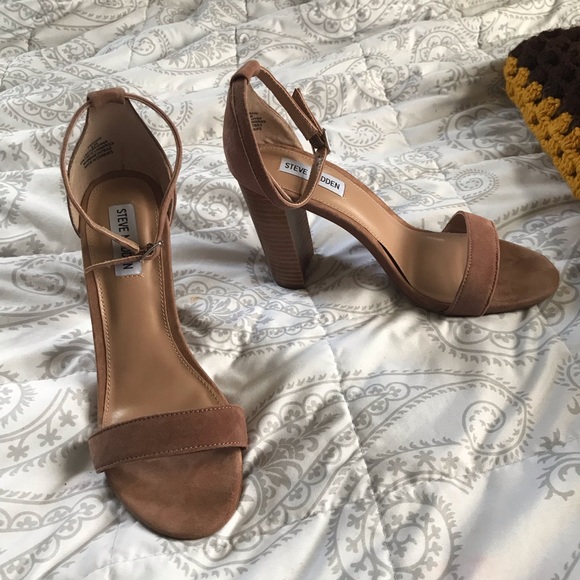 SOLD Steve Madden Carrson blush suede heels - Picture 4 of 7